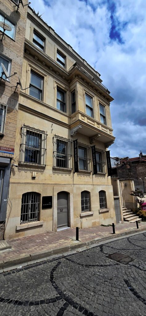 Sevil Dolmaci Gallery Istanbul street view