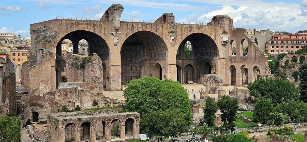 Basilica of Maxentius and Constantine
